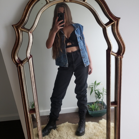 Levi's Denim - '96 Vintage Black Levi's Super High Rise 521